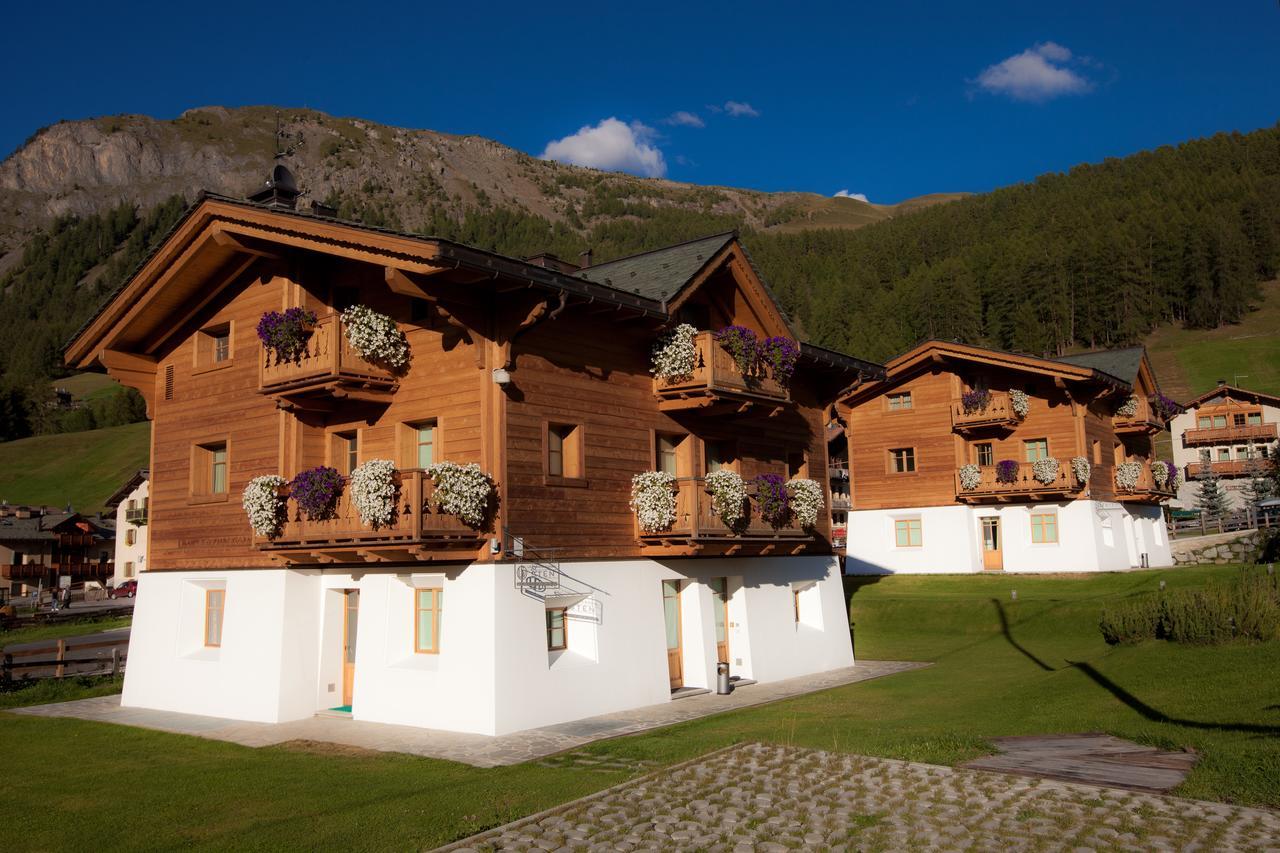 Les Fleurs Bleues Aparthotel Livigno Kültér fotó