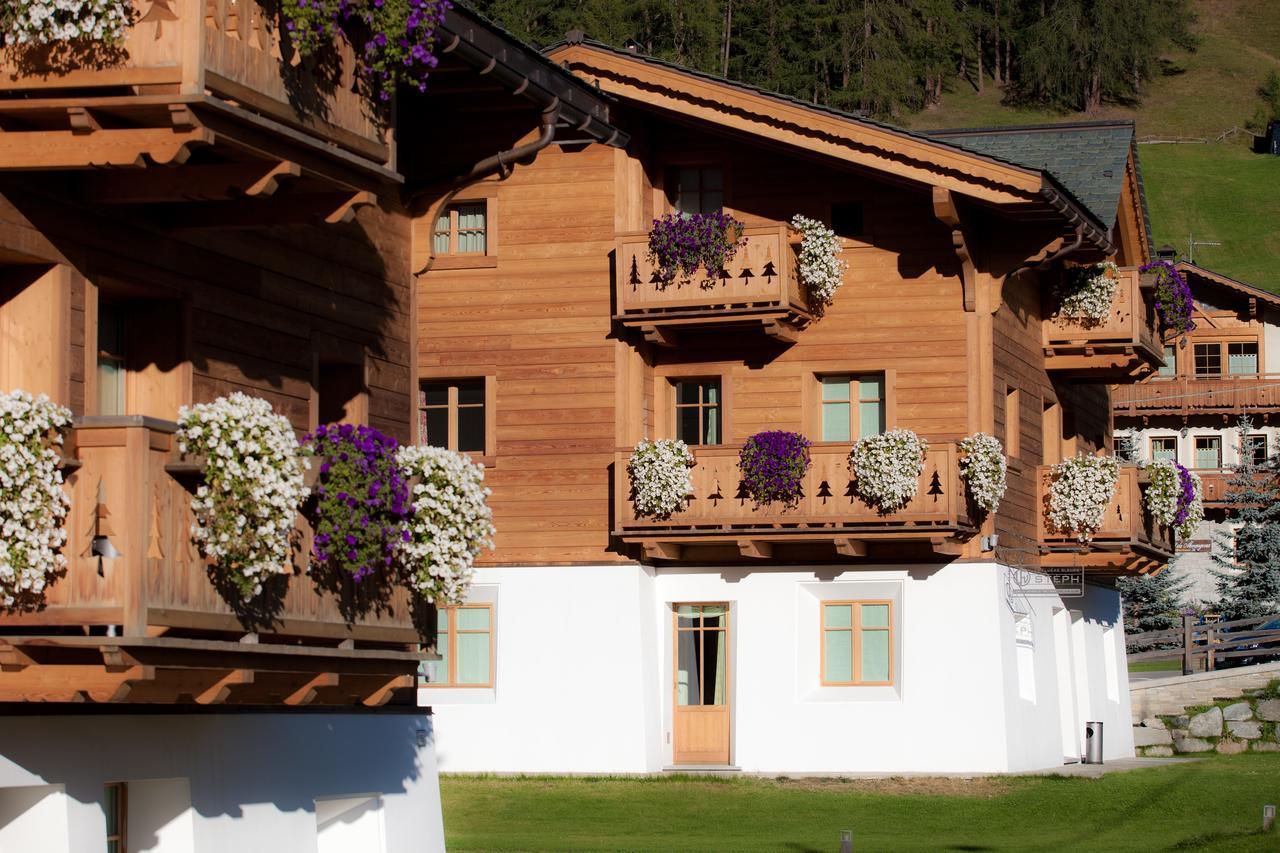 Les Fleurs Bleues Aparthotel Livigno Kültér fotó